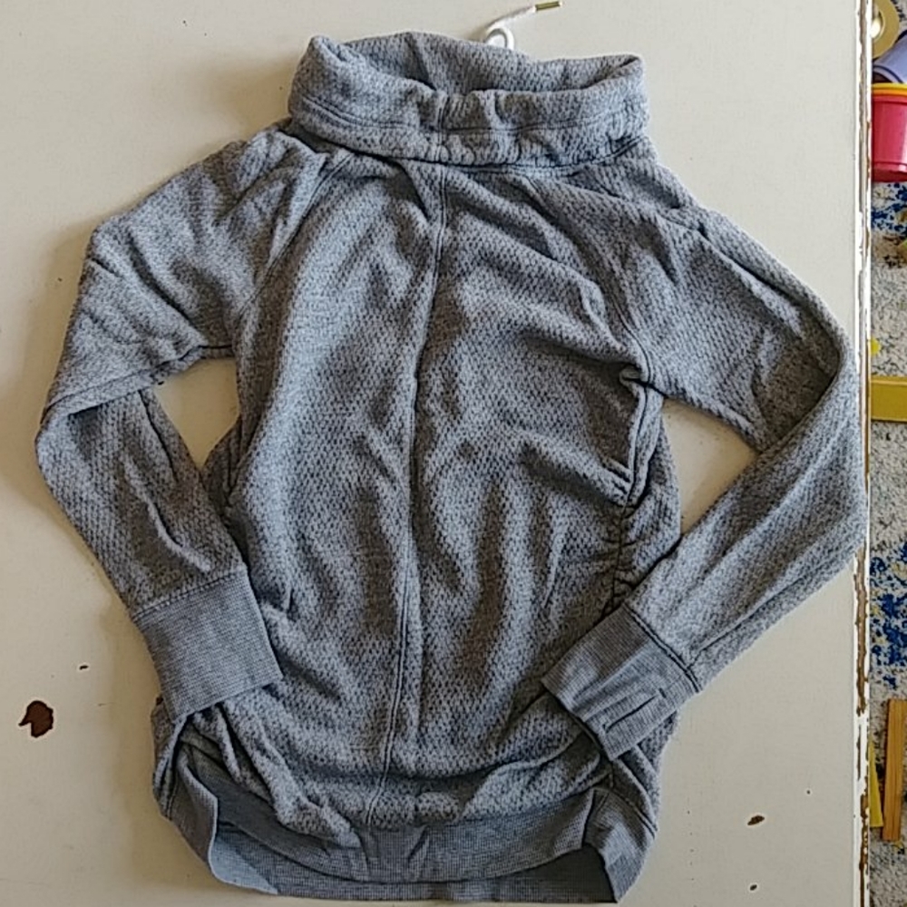Maternity sweater - Picture 3 of 8